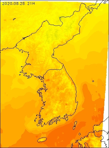 2020-08-28 21 : 00